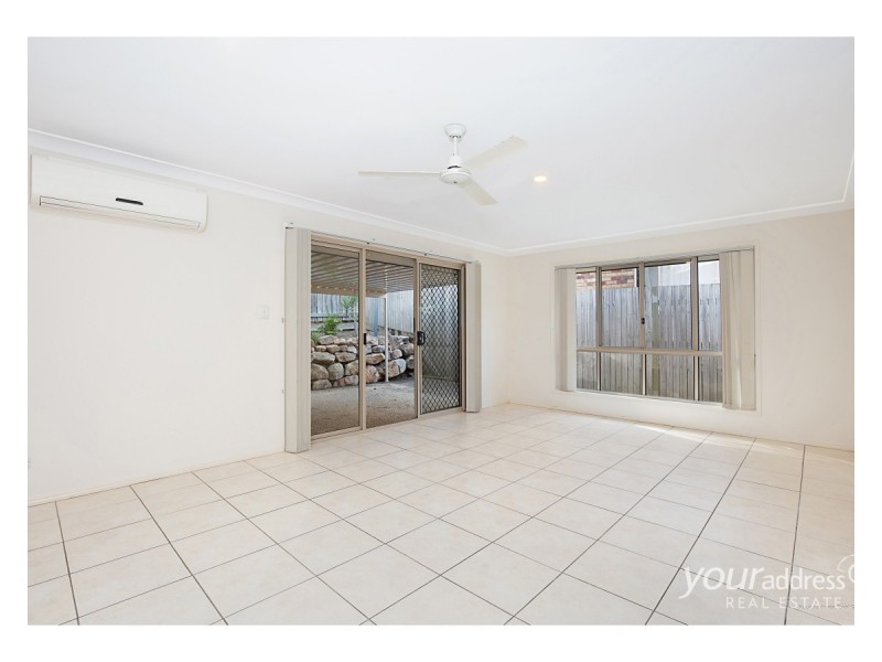 21 Mountain View Crescent, Mount Warren Park QLD 4207