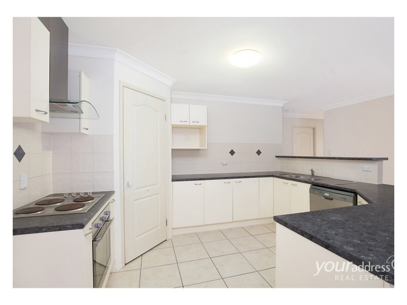 21 Mountain View Crescent, Mount Warren Park QLD 4207