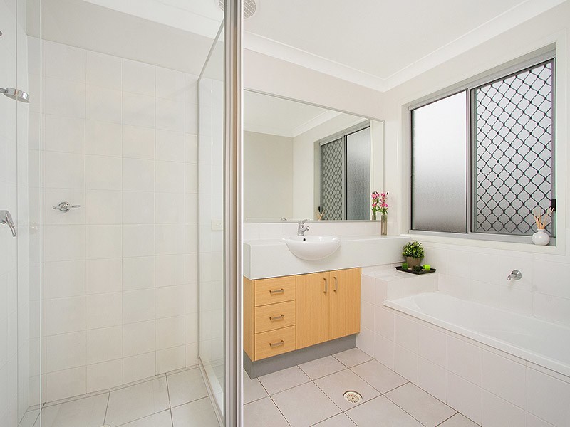 49 Jasmina Pde, Waterford QLD 4133