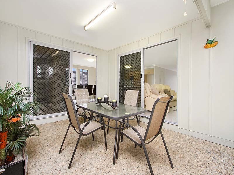 49 Jasmina Pde, Waterford QLD 4133