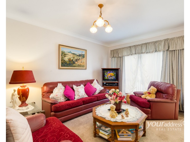148 Johnson Road, Hillcrest QLD 4118