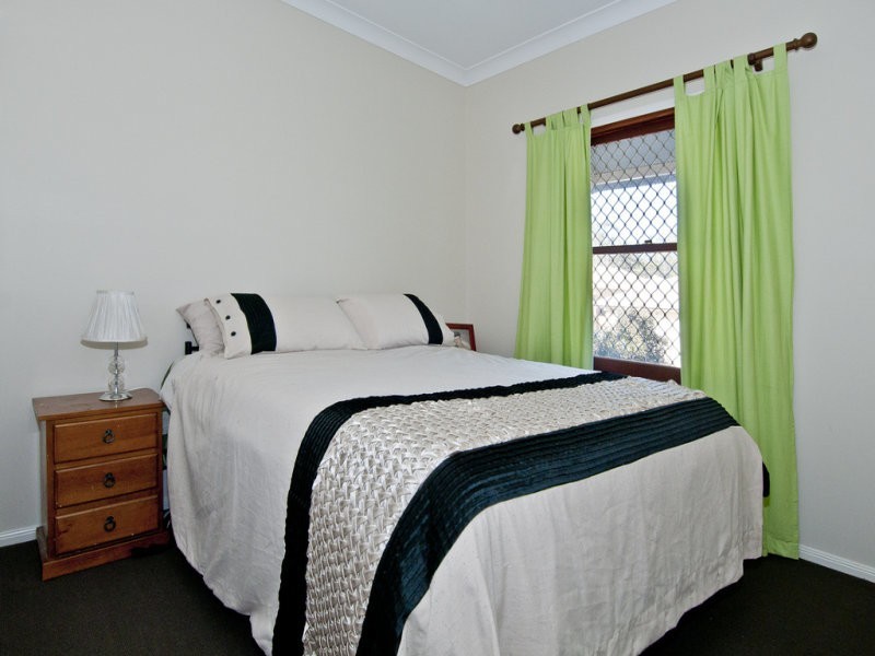 2 Willandra Crescent, Waterford QLD 4133