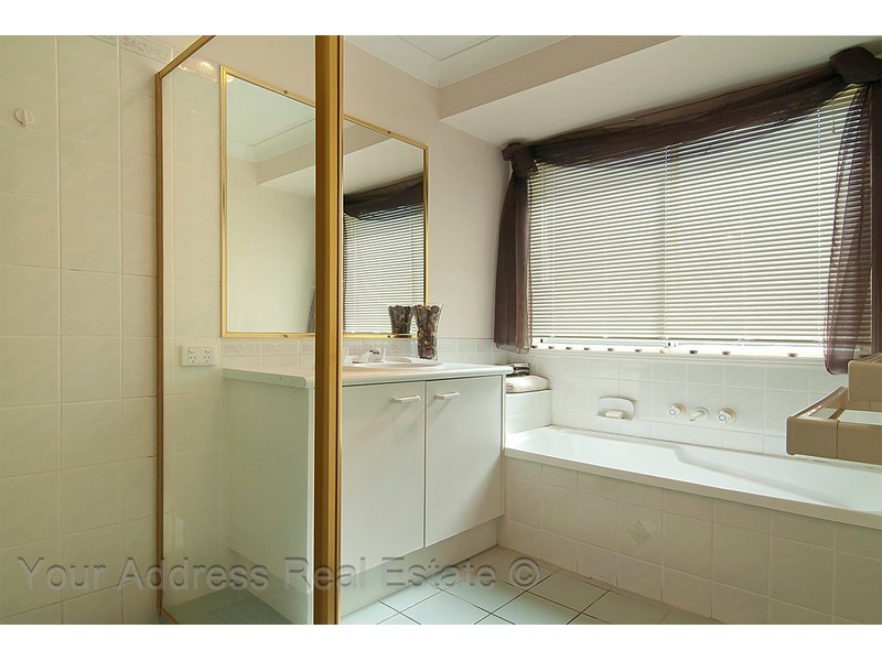 182 Carter Road, Munruben QLD 4125