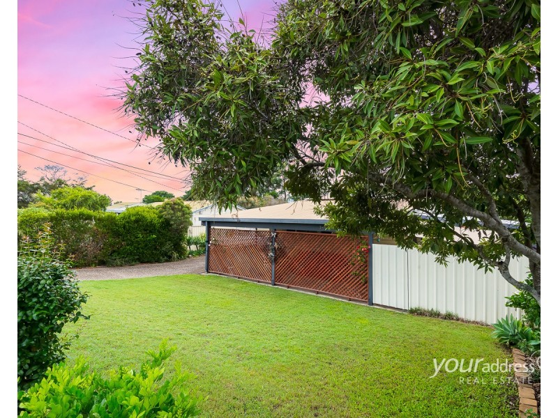 16 Strathallen Drive, Boronia Heights QLD 4124