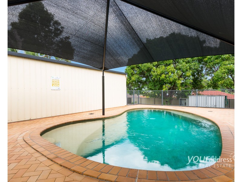 16 Strathallen Drive, Boronia Heights QLD 4124