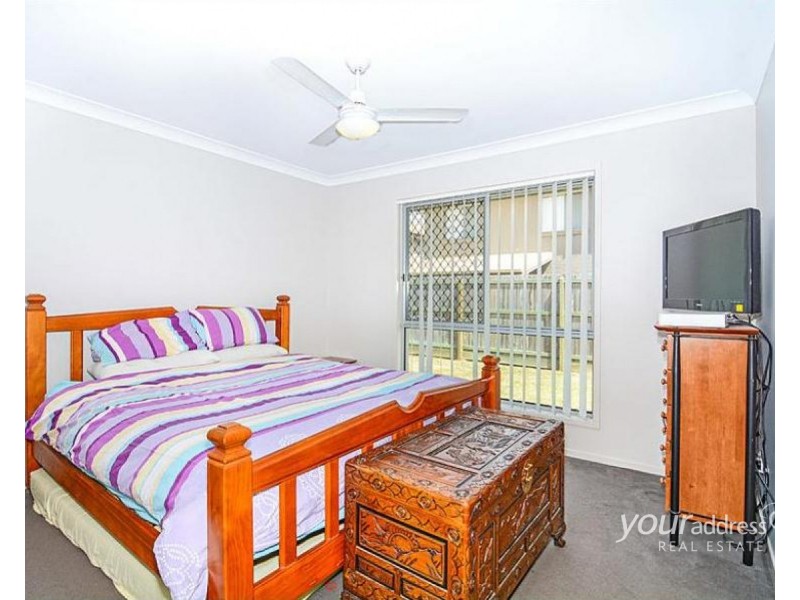 11 MacIntyre Street, Marsden QLD 4132