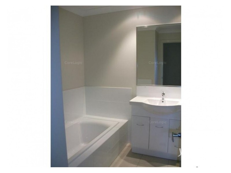 1/54-56 River Hills Road, Eagleby QLD 4207