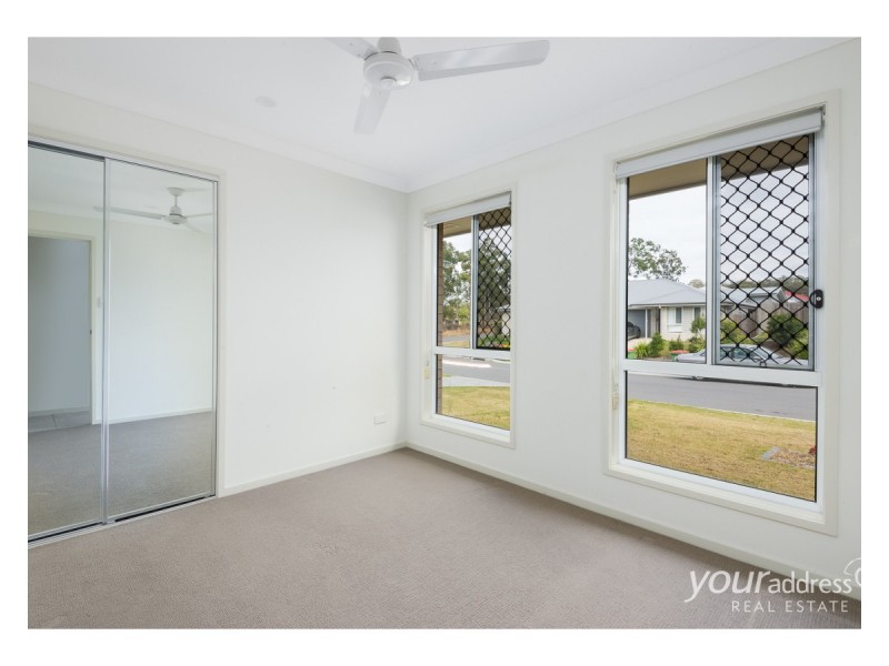 1/22 Foster Circuit, Hillcrest QLD 4118