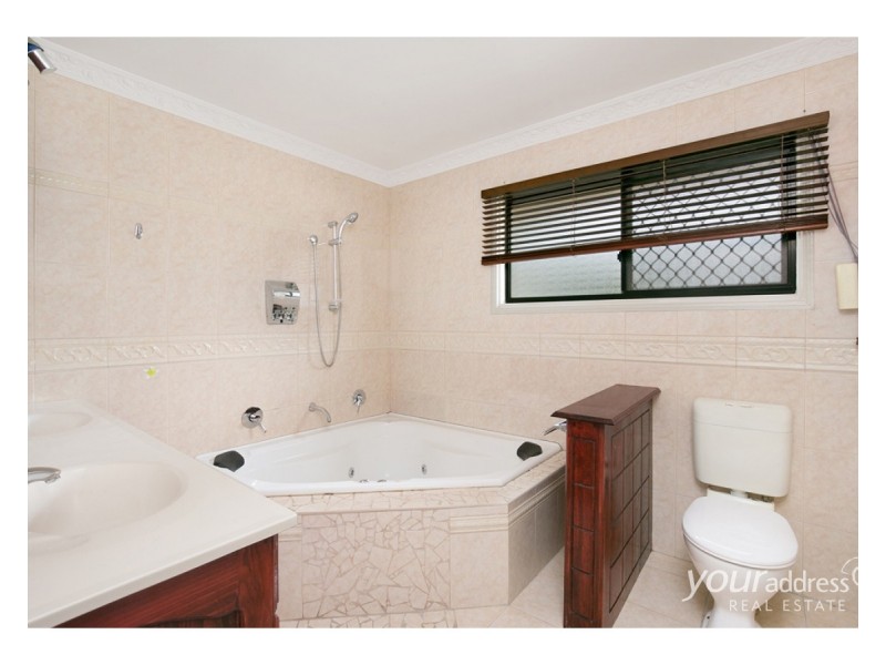 69 Chardean Street, Acacia Ridge QLD 4110