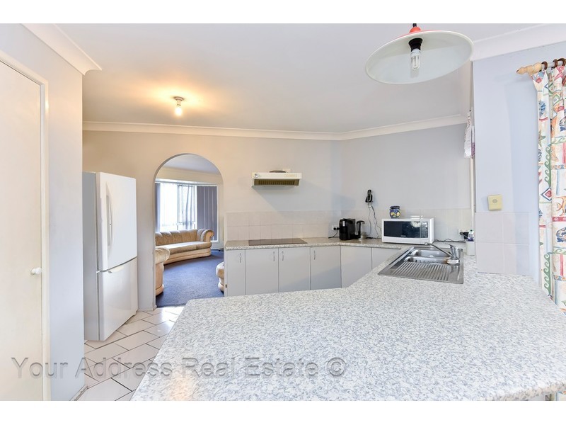 19 Watling Street, Hillcrest QLD 4118