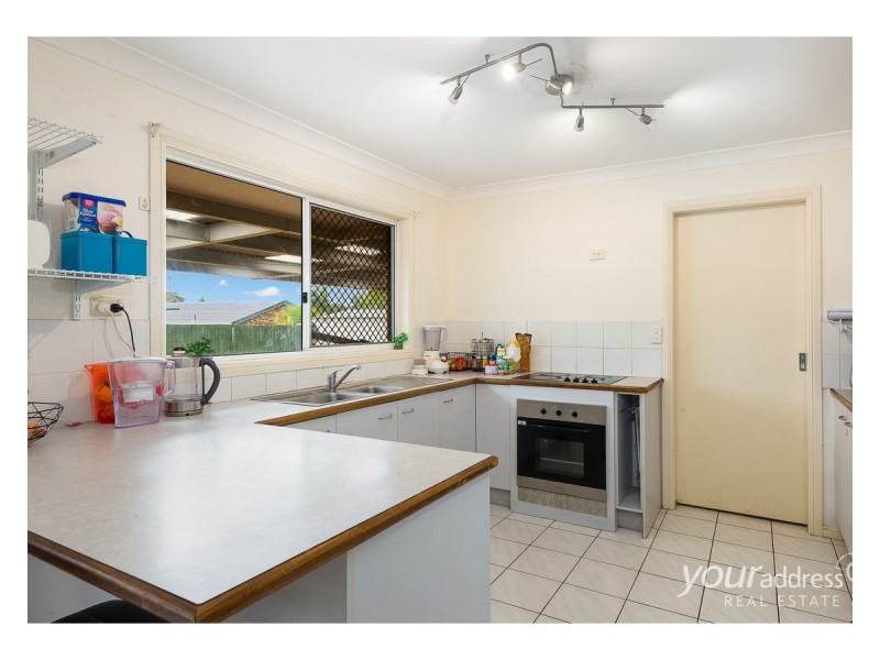 24 Indica Crescent, Regents Park QLD 4118