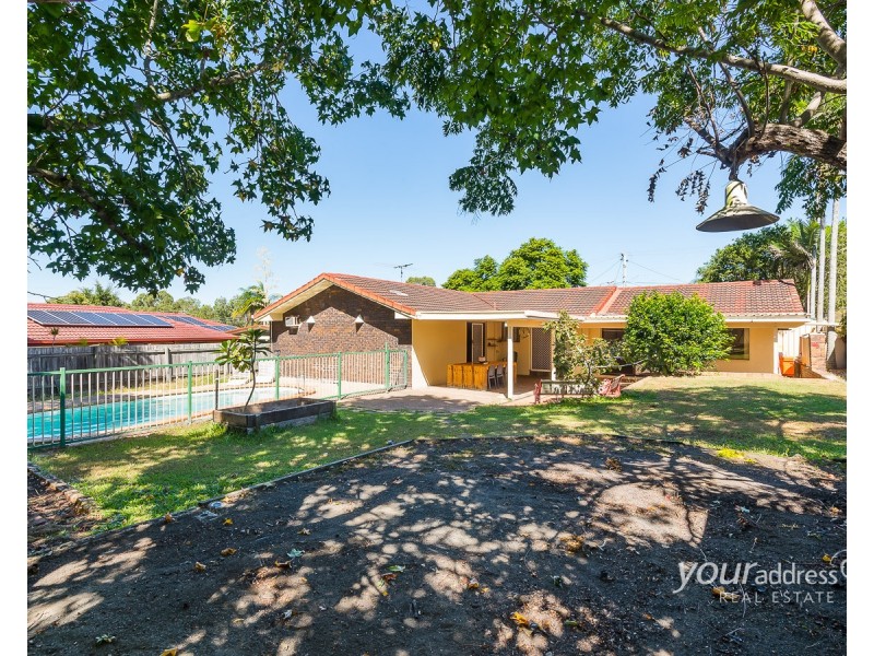 124 Estramina Road, Regents Park QLD 4118