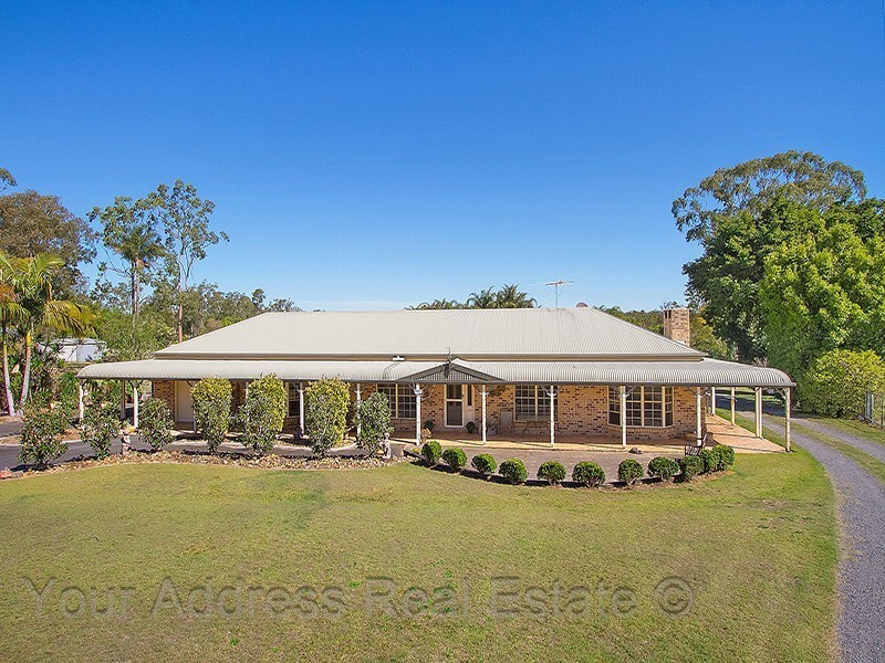 34 Dalkeith Court, Park Ridge South QLD 4125