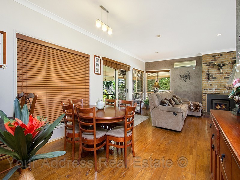 34 Dalkeith Court, Park Ridge South QLD 4125