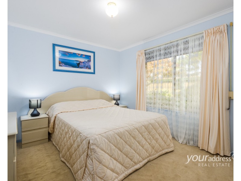 127 Emerald Drive, Regents Park QLD 4118