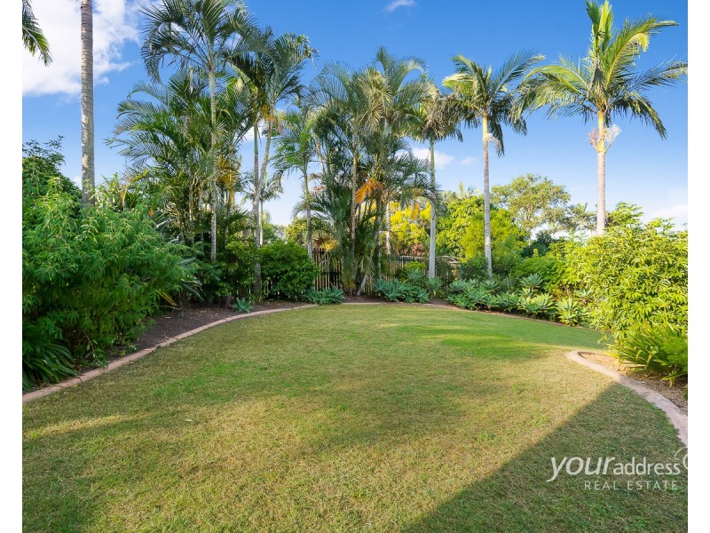127 Emerald Drive, Regents Park QLD 4118