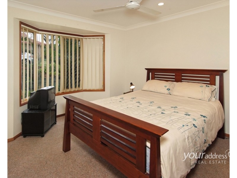 16 Serrata Circuit, Forest Lake QLD 4078