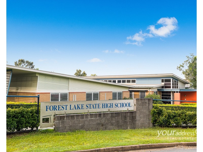 16 Serrata Circuit, Forest Lake QLD 4078