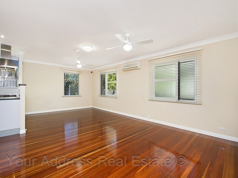 18 Avoca Street, Woodridge QLD 4114