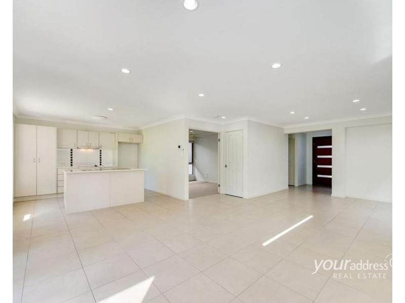3/30 Oakview Circuit, Brookwater QLD 4300