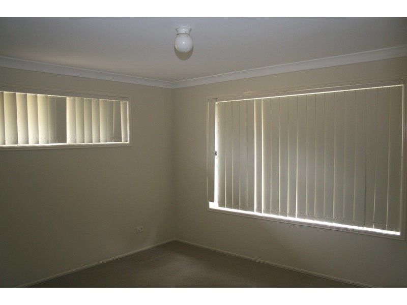 40 Rookwood Avenue, Coopers Plains QLD 4108