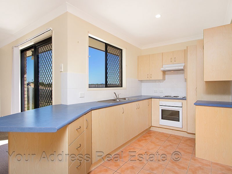 4 Pimelia Court, Regents Park QLD 4118