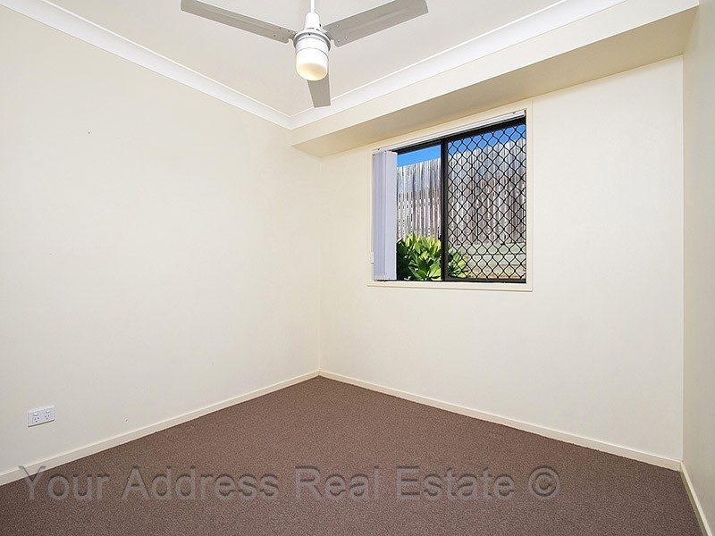 4 Pimelia Court, Regents Park QLD 4118