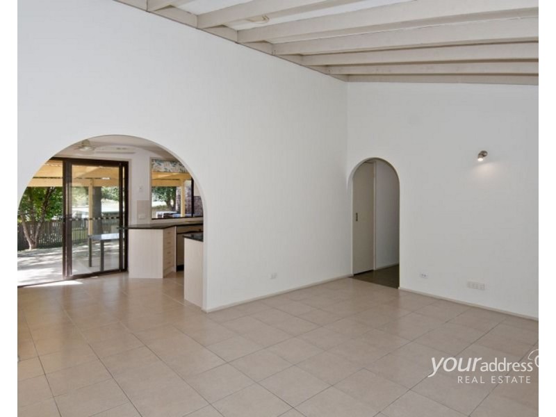 25 Louis Street, Beenleigh QLD 4207