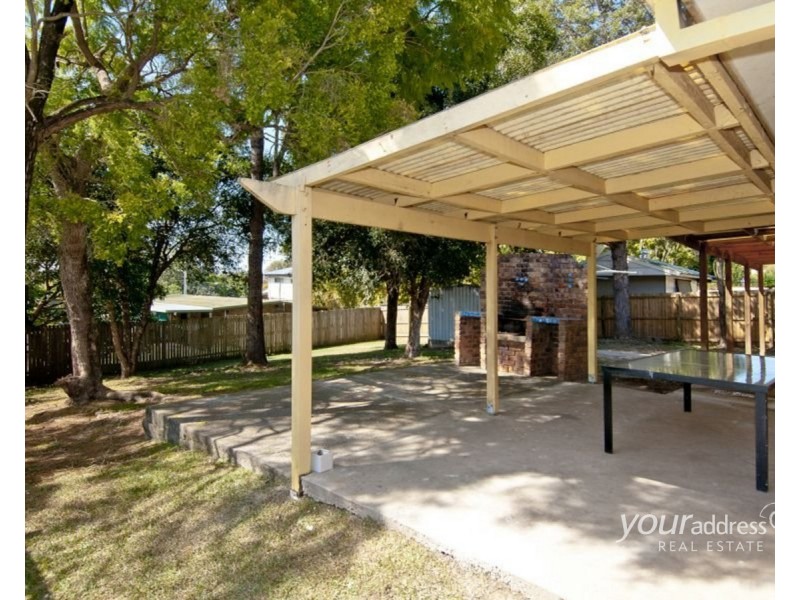 25 Louis Street, Beenleigh QLD 4207