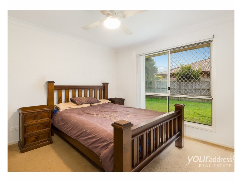13 Tamsin Court, Regents Park QLD 4118