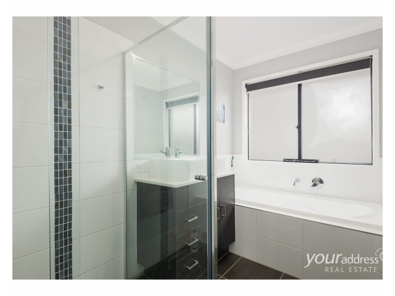 39 Granite Street, Yarrabilba QLD 4207