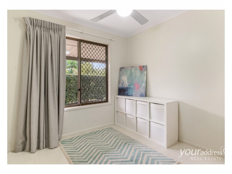 13 Penfold Street, Hillcrest QLD 4118