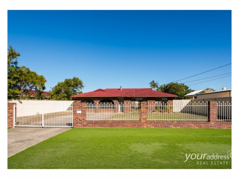 67 Owens Crescent, Regents Park QLD 4118