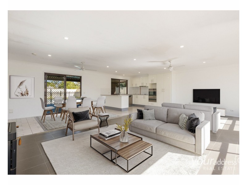 67 Owens Crescent, Regents Park QLD 4118