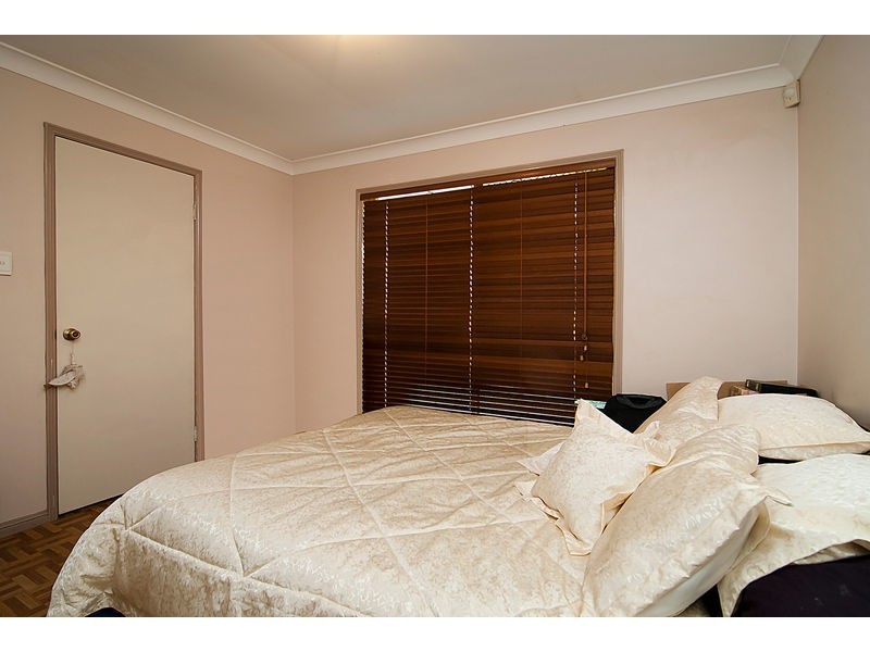 5 Fig Tree Court, Kingston QLD 4114