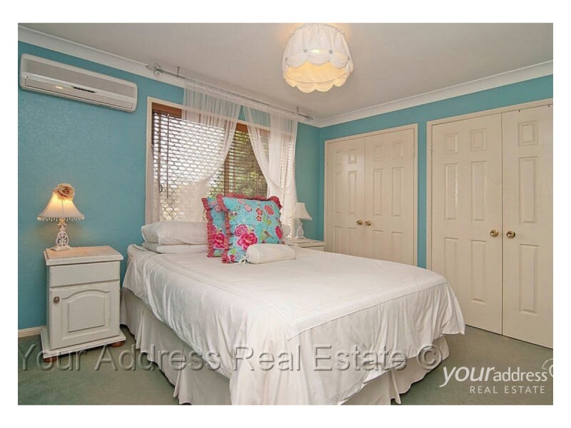 7 Butia Close, Regents Park QLD 4118