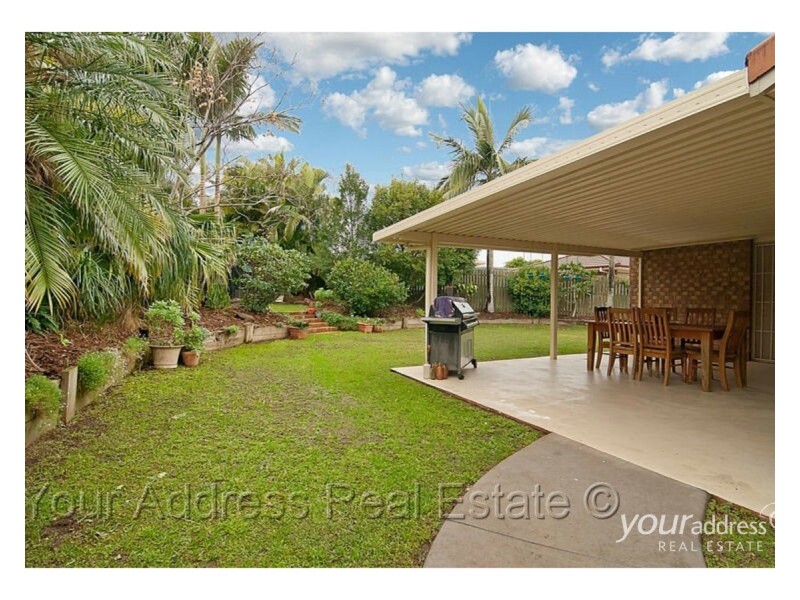 7 Butia Close, Regents Park QLD 4118