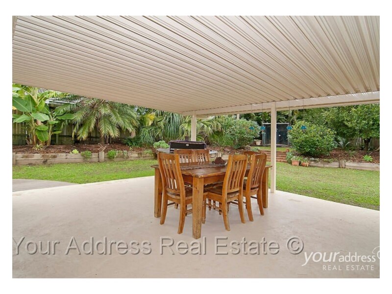 7 Butia Close, Regents Park QLD 4118