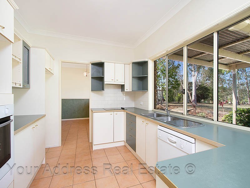 10 Quandong Court, New Beith QLD 4124