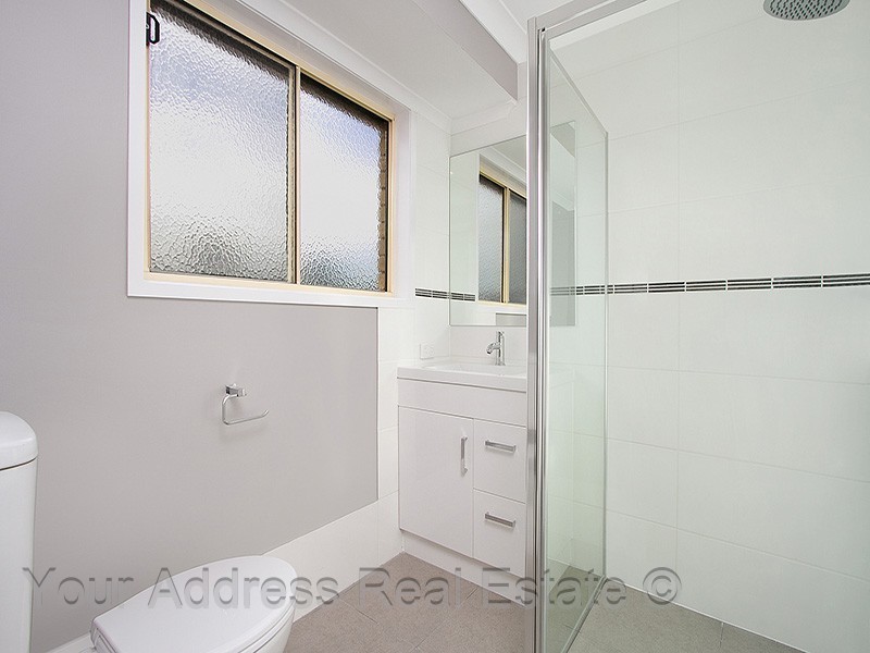 8 Debanie Court, Marsden QLD 4132