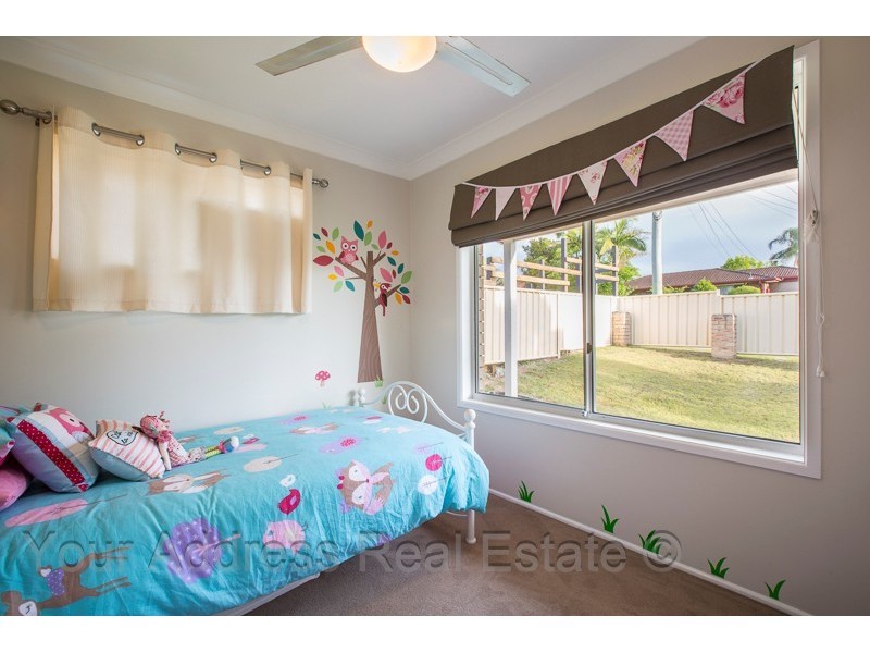 34 Estramina Road, Regents Park QLD 4118