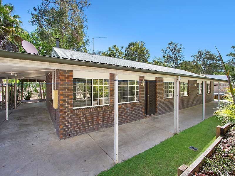 6-8 Holyrood Court, Munruben QLD 4125