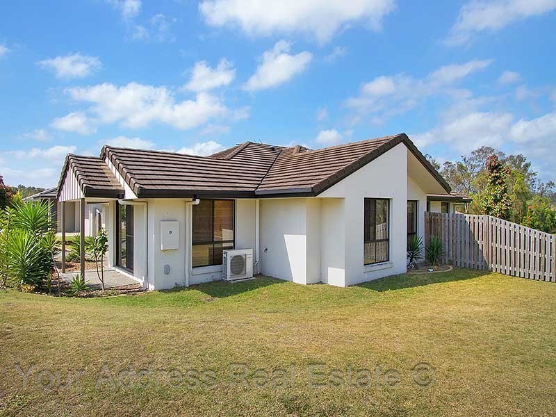 1/1 Wyndham Circuit, Holmview QLD 4207