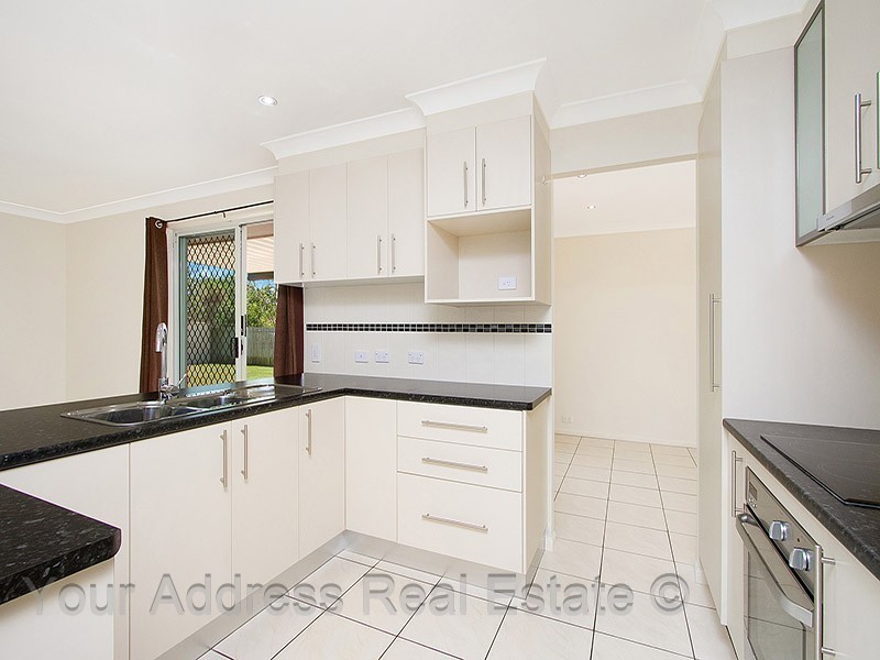 9 Moreton Street, Boronia Heights QLD 4124