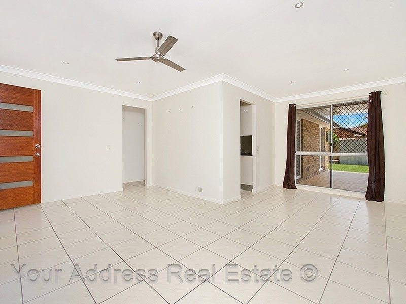 9 Moreton Street, Boronia Heights QLD 4124