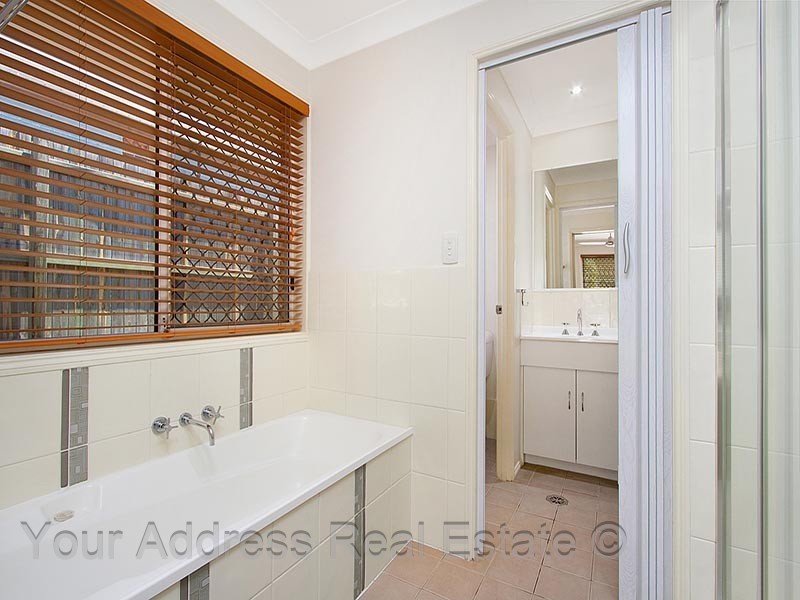 9 Moreton Street, Boronia Heights QLD 4124