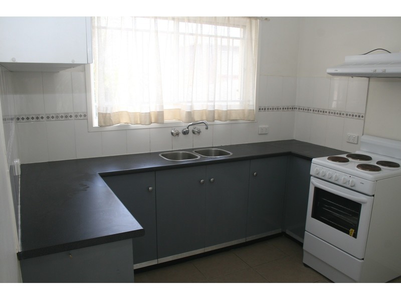 8/111 Station Road, Woodridge QLD 4114