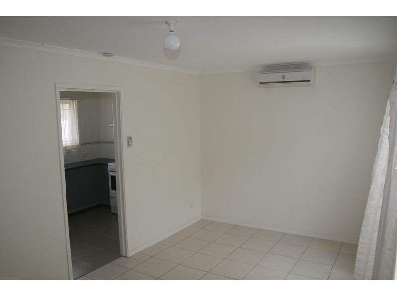 8/111 Station Road, Woodridge QLD 4114