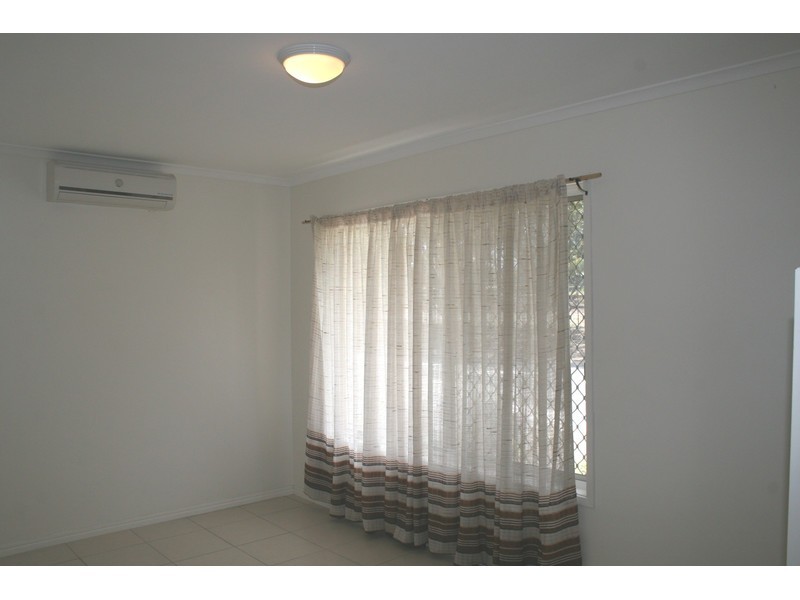 8/111 Station Road, Woodridge QLD 4114