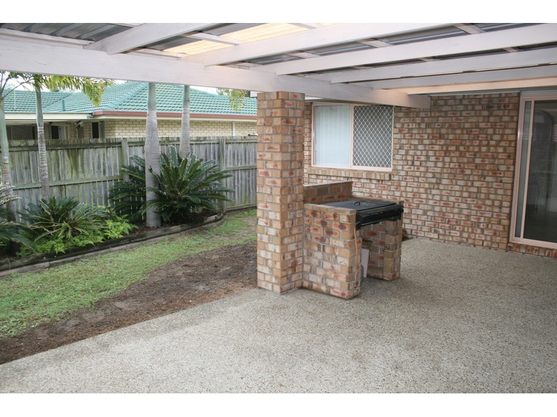 58 Redgum Drive, Regents Park QLD 4118
